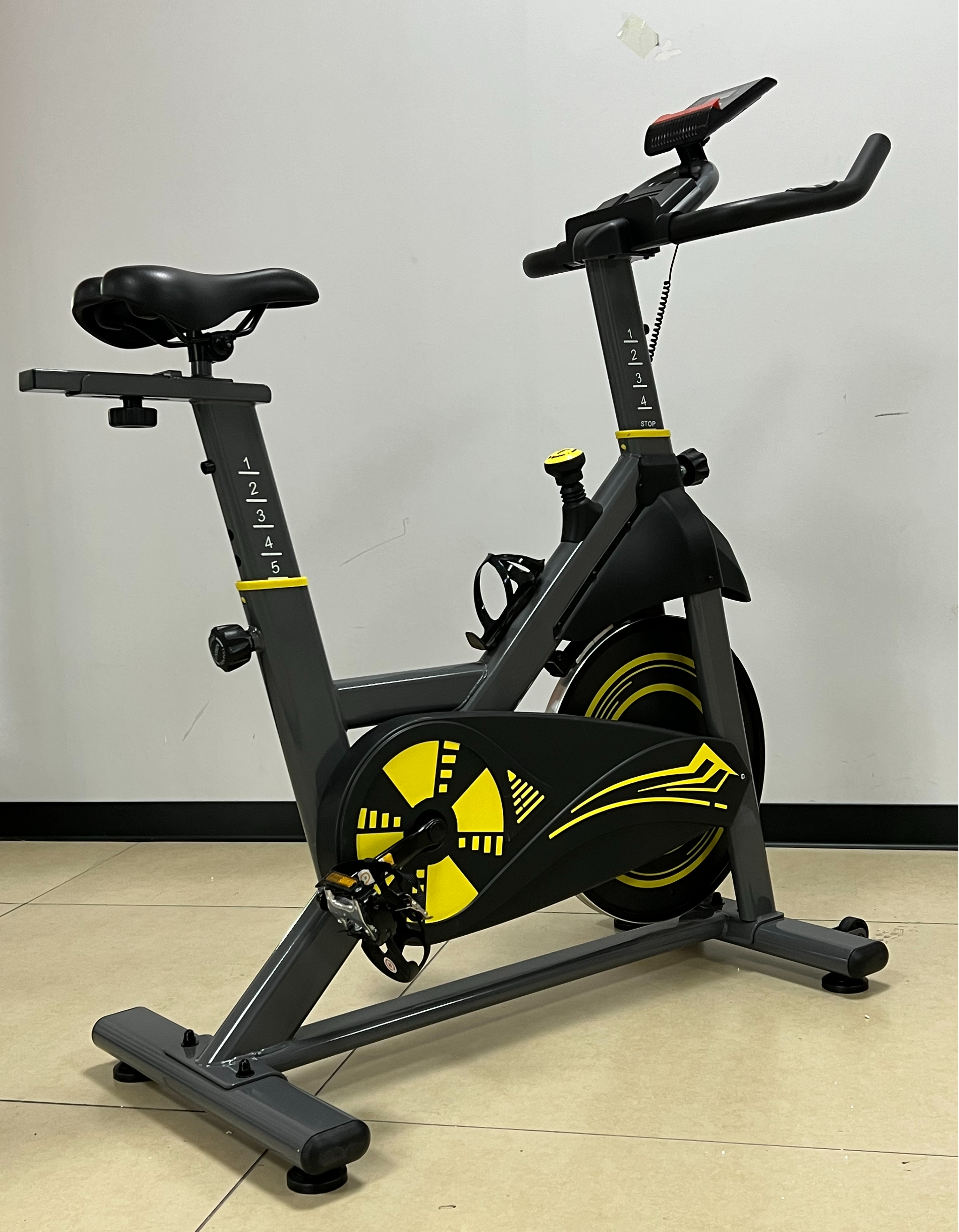 Indoor Cycling Exercise Bike Stationary Spinning Bike